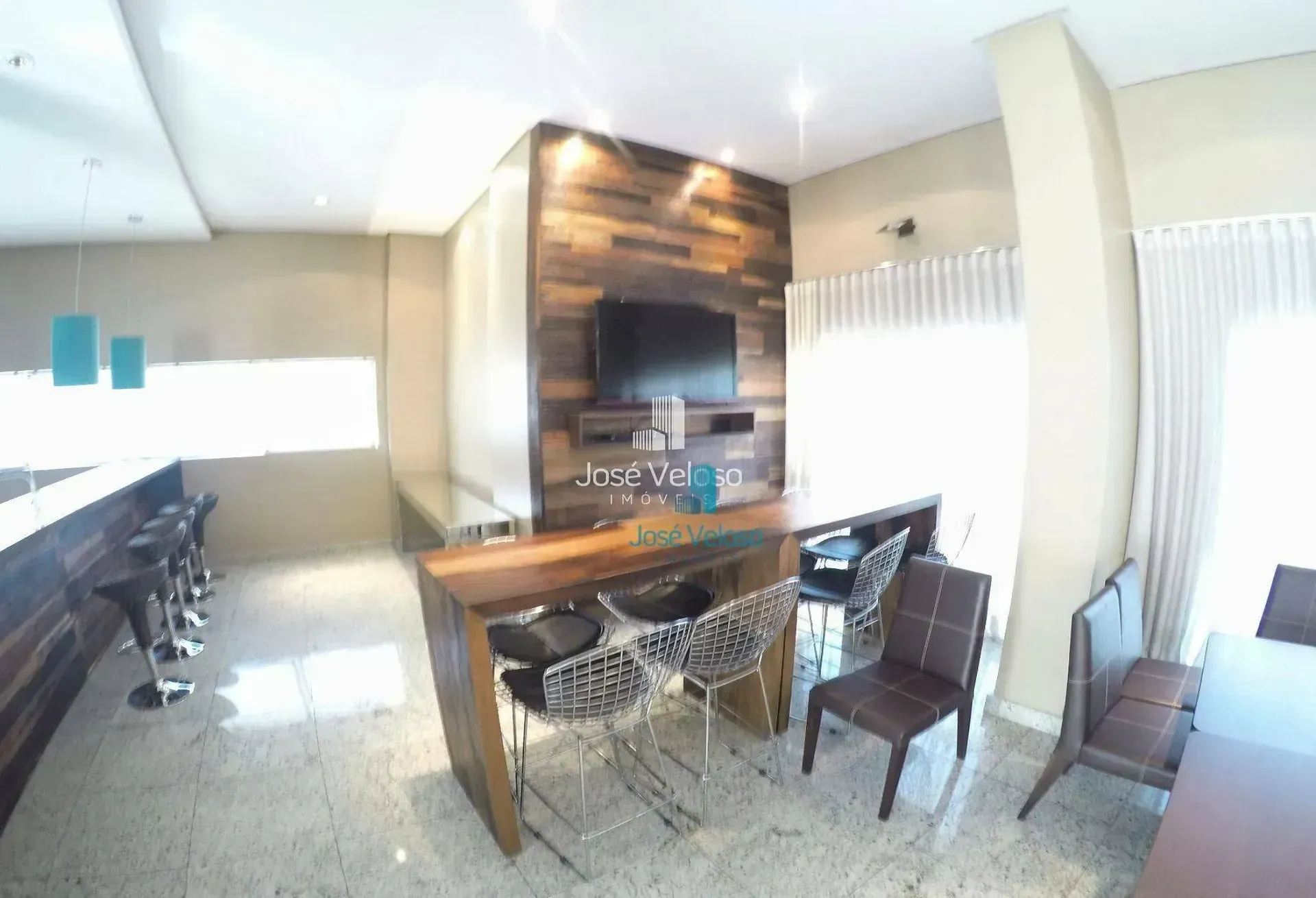 Furnished apartment with 4 en-suite bedrooms — photo 28