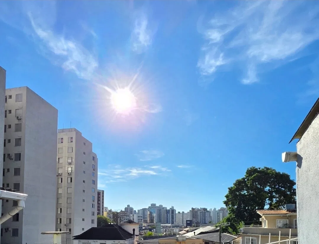 Kitnet/stúdio de 40 m² com quarto e banheiro privativo — photo 3