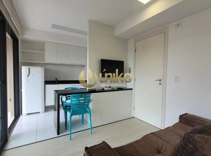 Apartamento mobiliado de 1 quarto com cozinha compacta — photo 4