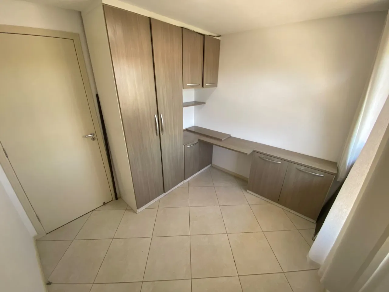 Furnished 3-bedroom apartment with 112 m² — photo 16
