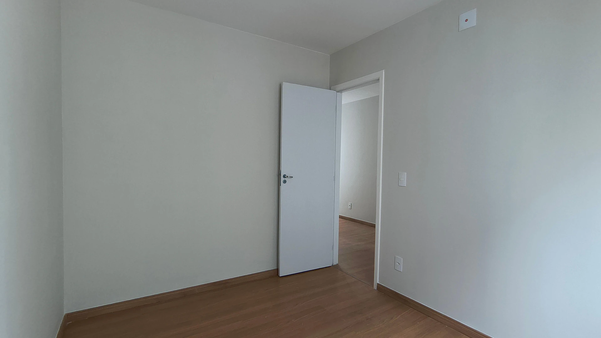 Apartamento, 44 m², com piso de madeira ou laminado — photo 18