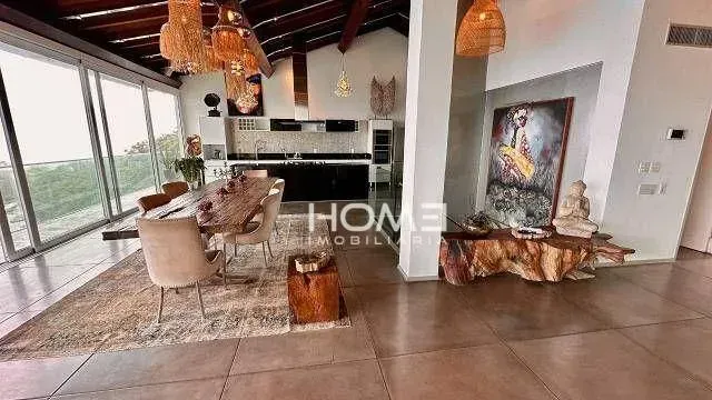 Меблированный дом с 5 спальнями и 700 м² — photo 47