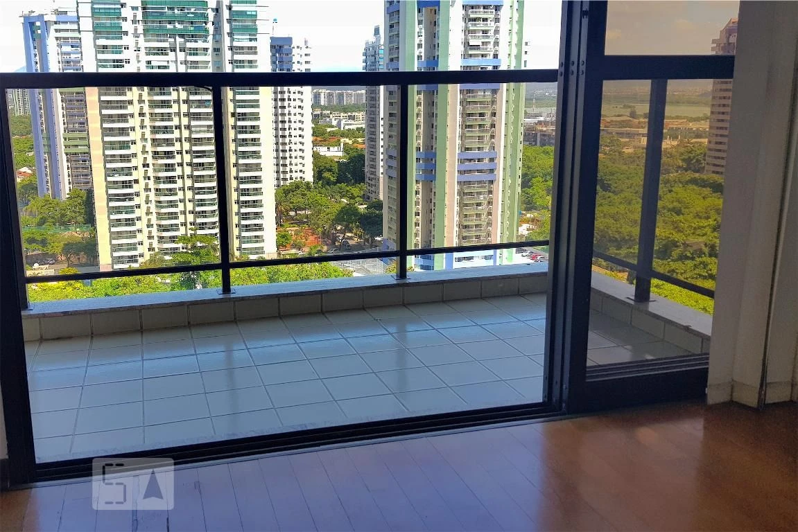 Apartment, 99 m², with a jacuzzi — photo 18