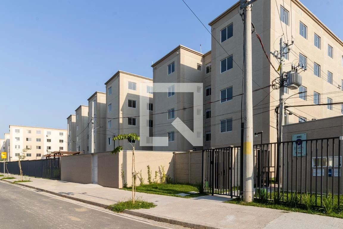 2-bedroom apartment with 1 bathroom and no parking — photo 42