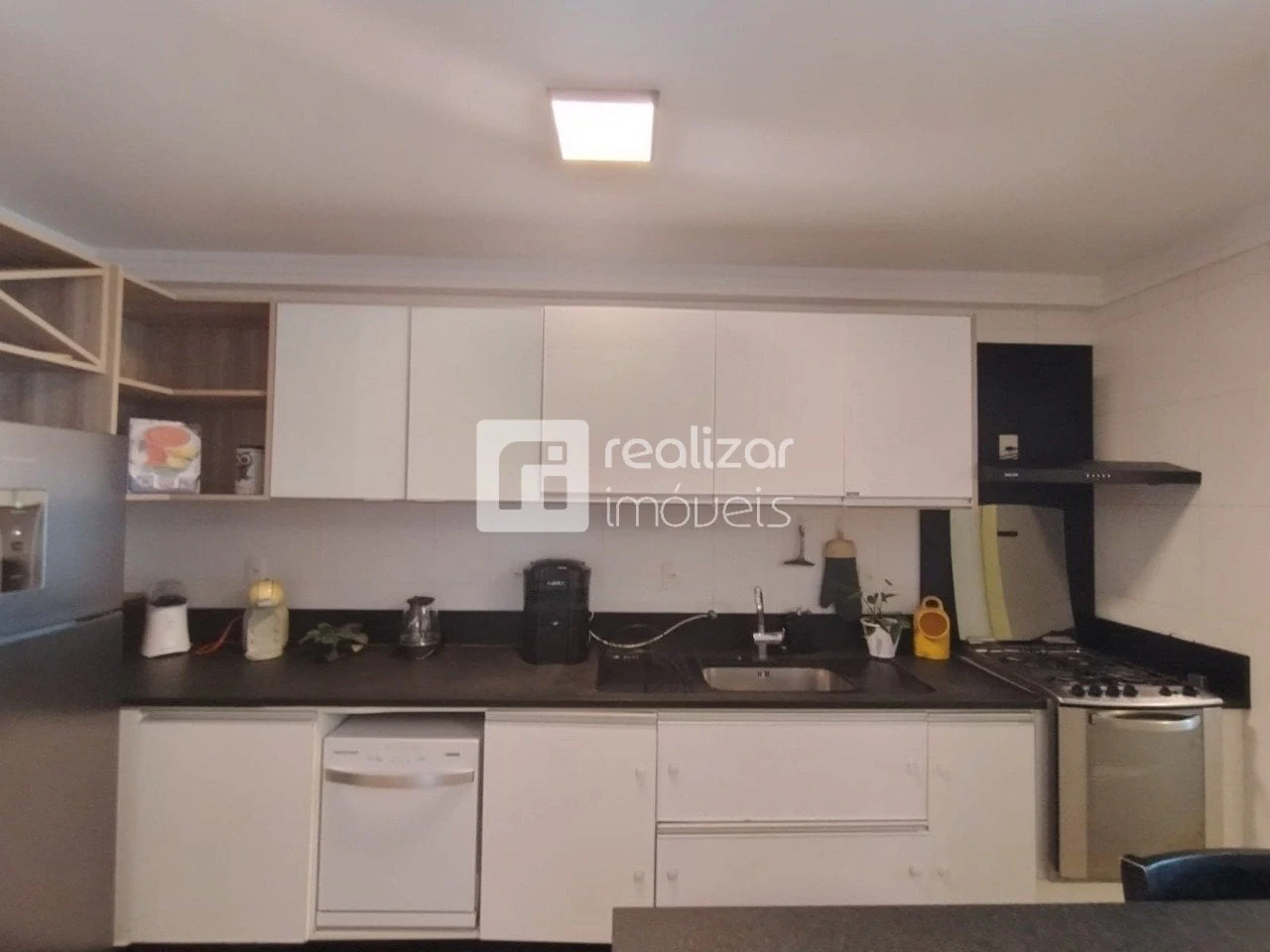3-bedroom apartment with balcony and private barbecue — photo 7