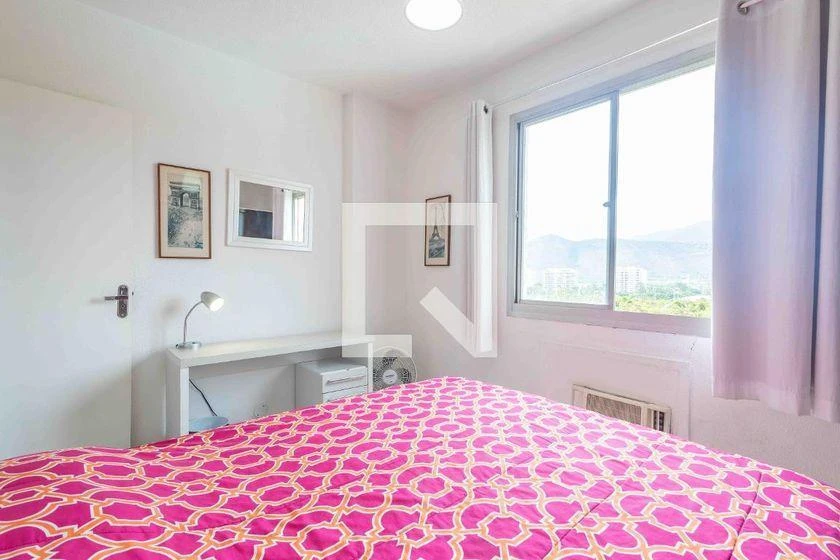 Furnished 50 m² apartment with 2 bedrooms and parking — photo 9