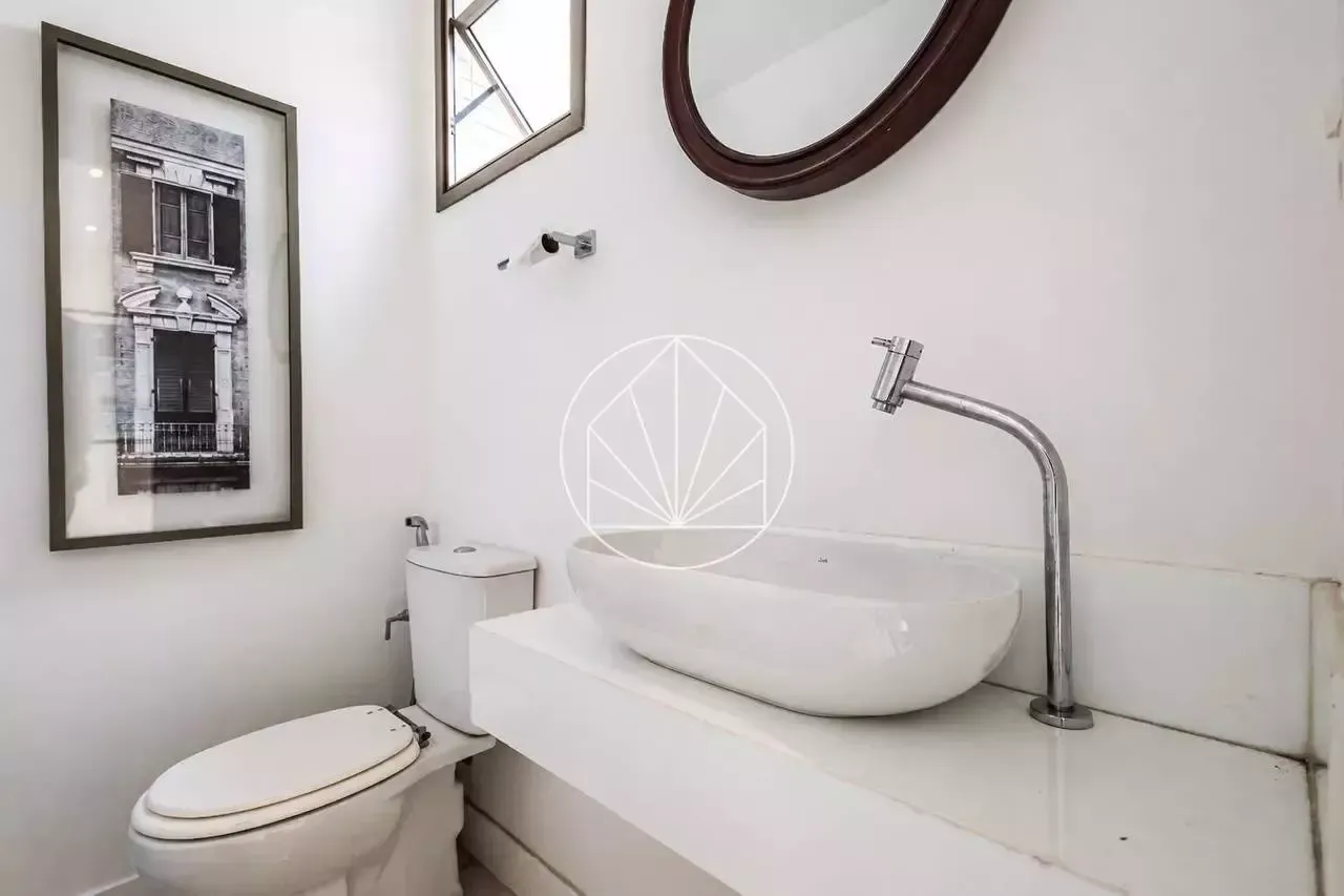 2-bedroom apartment with a washing machine — photo 7