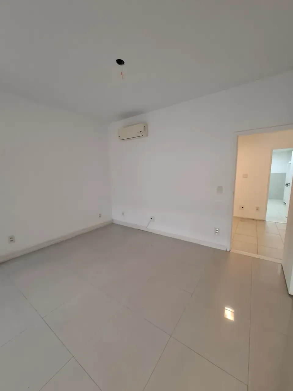 Apartment with 4 bedrooms, 4 bathrooms and 2 parking spaces — photo 15