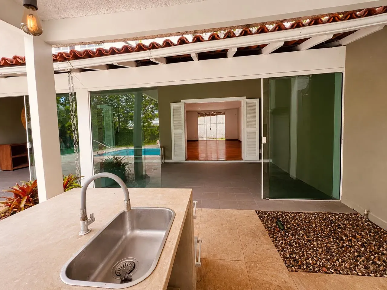 Casa para locação 647 m² com 5 quartos e 2 suítes — photo 25