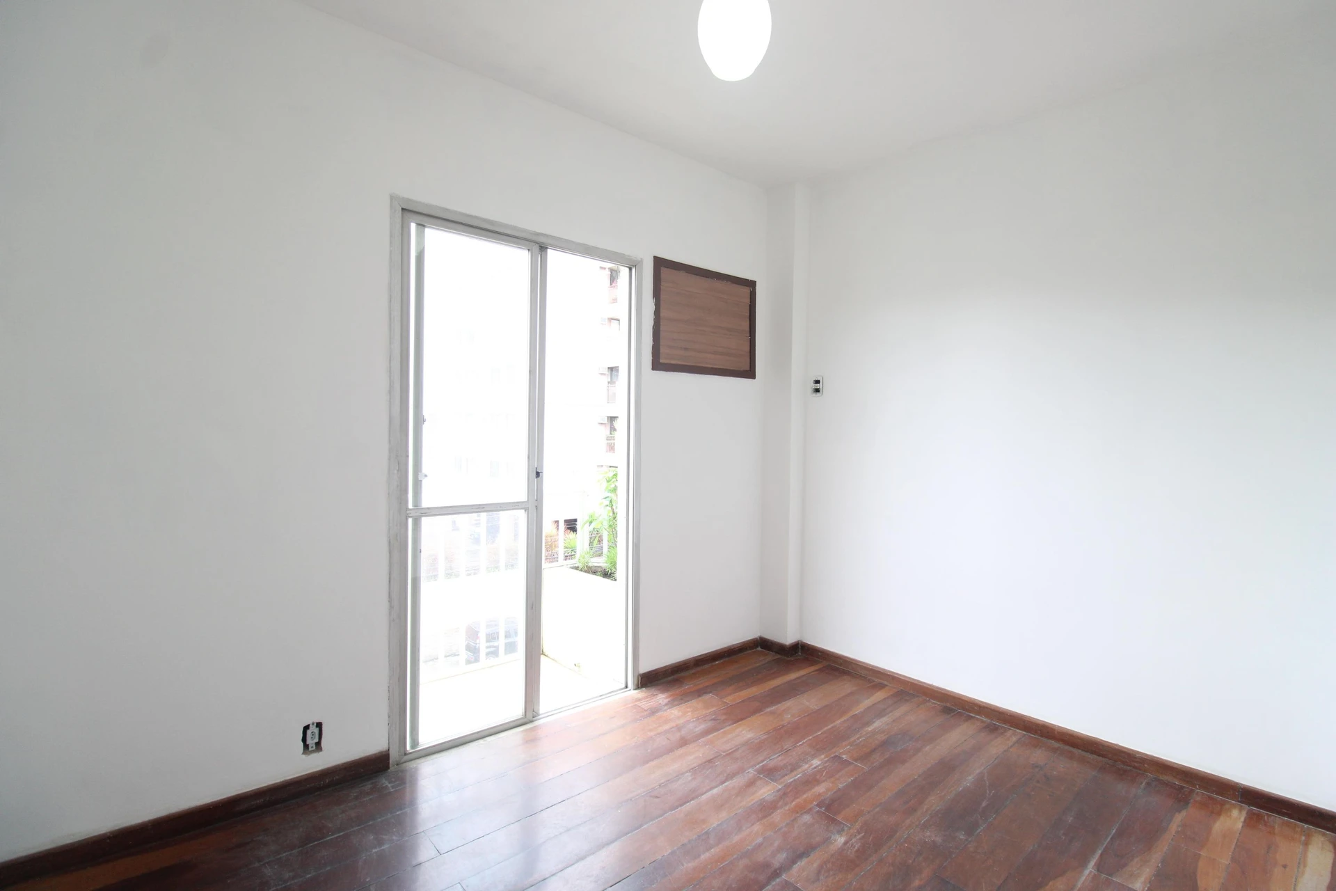 Washing machine in a 2-bedroom apartment, 70 m² — photo 11