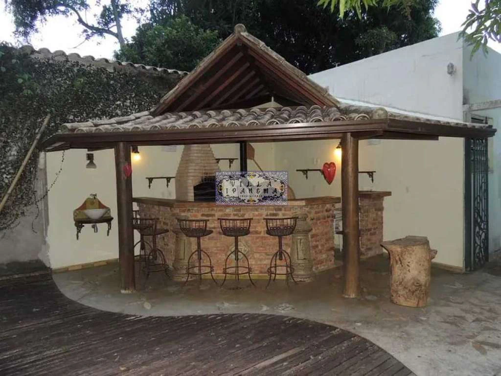 Casa com 4 quartos e 6 banheiros com piscina e churrasqueira — photo 18