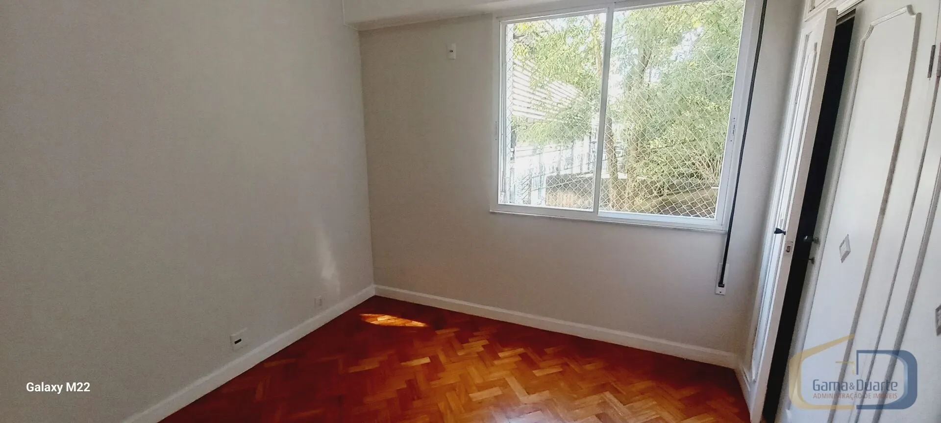 106 m² apartment with 3 bedrooms and 24-hour concierge — photo 3