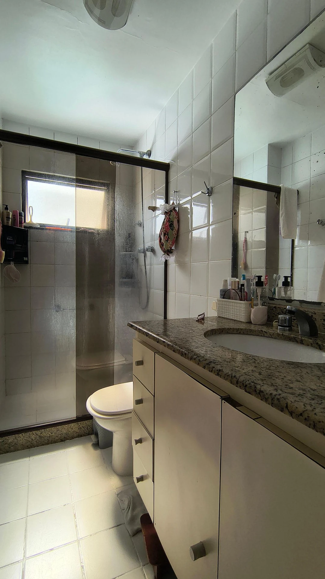 Apartamento mobiliado com mesa de trabalho e 4 quartos — photo 27