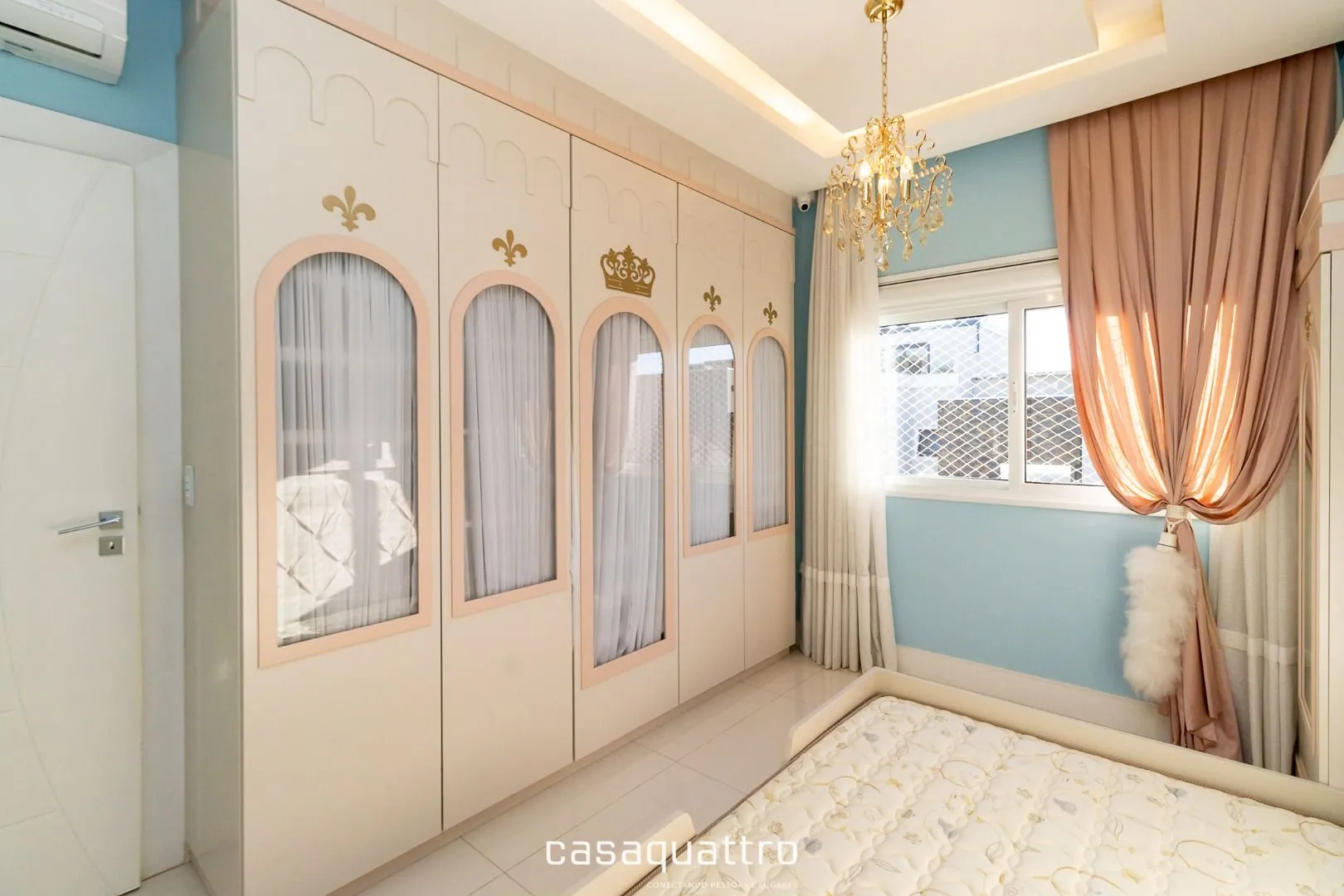 Furnished house with 3 bedrooms and 4 bathrooms — photo 32