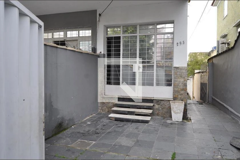 Casa para alugar com 3 quartos, varanda e 110 m² — photo 52