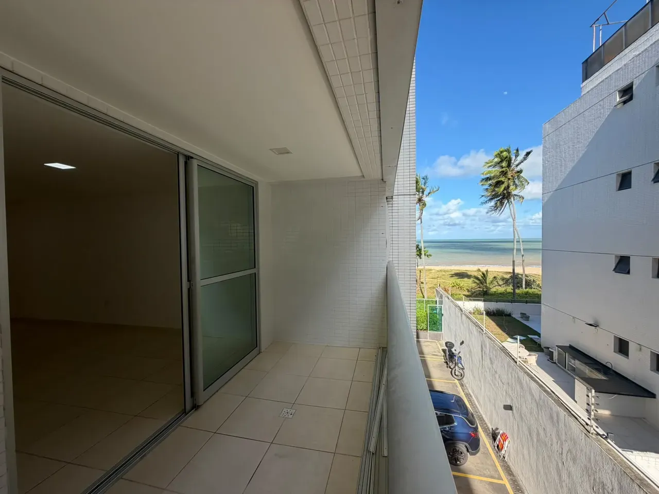 2-bedroom apartment with balcony and 1 parking spot — photo 4