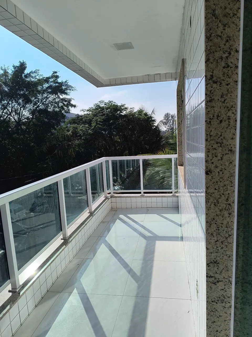 43 m² apartment with a balcony and a closed kitchen — photo 15