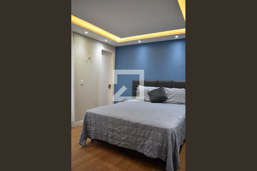 Furnished apartment with 1 en-suite and balcony