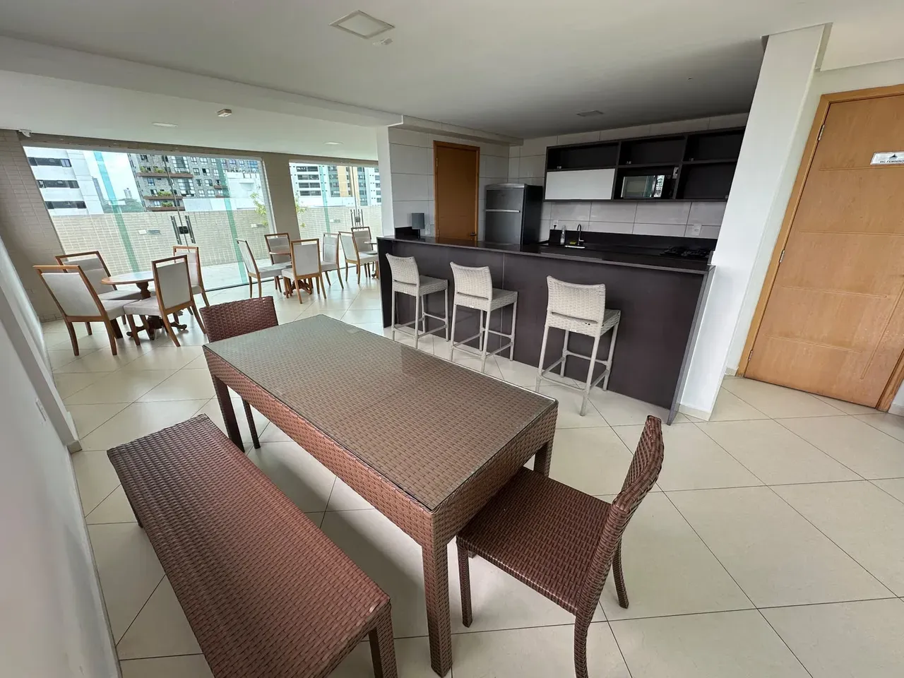 2-bedroom apartment with a washing machine in João Pessoa — photo 8