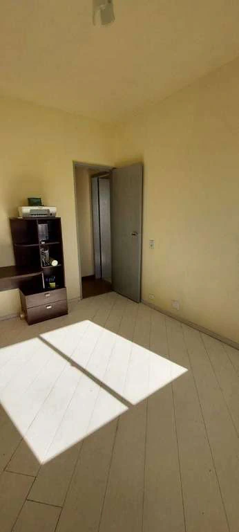 Rental apartment with 2 bedrooms and an en-suite — photo 8