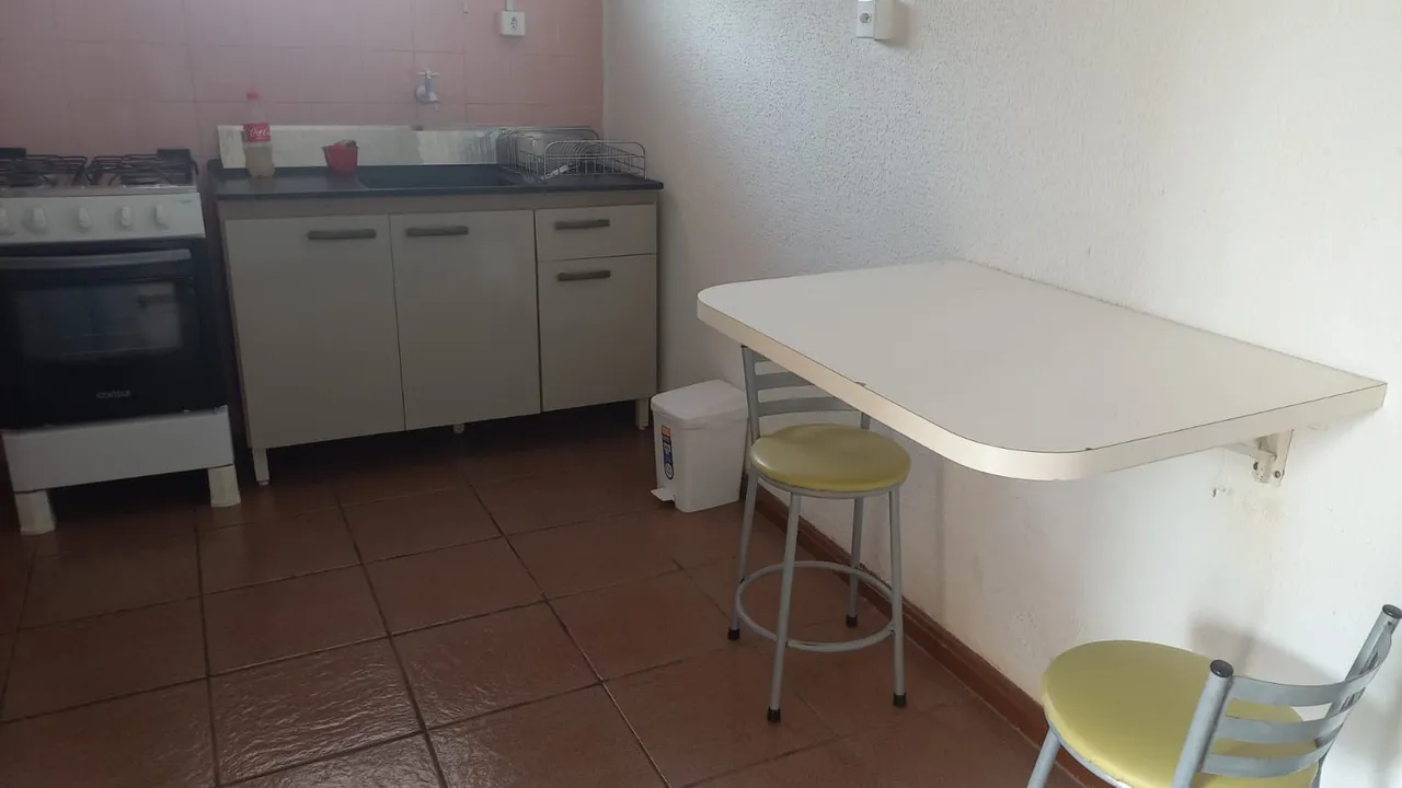 One-bedroom house with a washing machine in Curitiba — photo 8