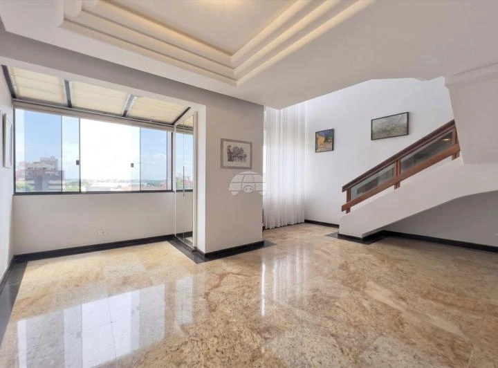 Duplex penthouse with 4 bedrooms and 3 bathrooms — photo 7