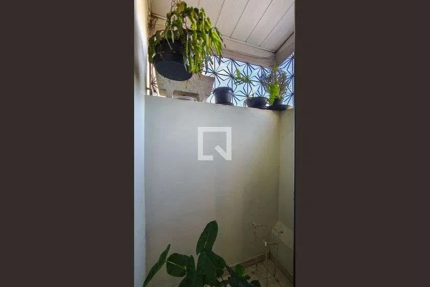 Apartamento com 3 quartos e 2 banheiros de 80 m² — photo 9
