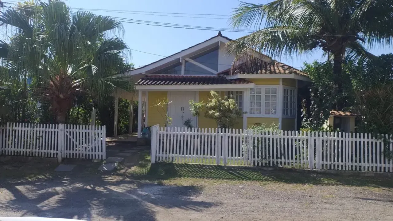 2-bedroom house with a washing machine — photo 10