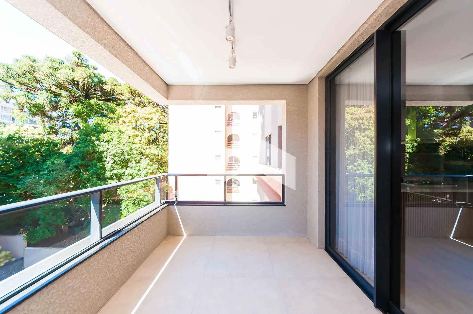 3-suite apartment with 227 m² and 3 parking spaces — photo 28