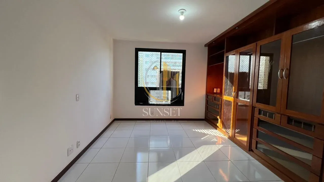 Apartamento, 150 m², com closet — photo 12