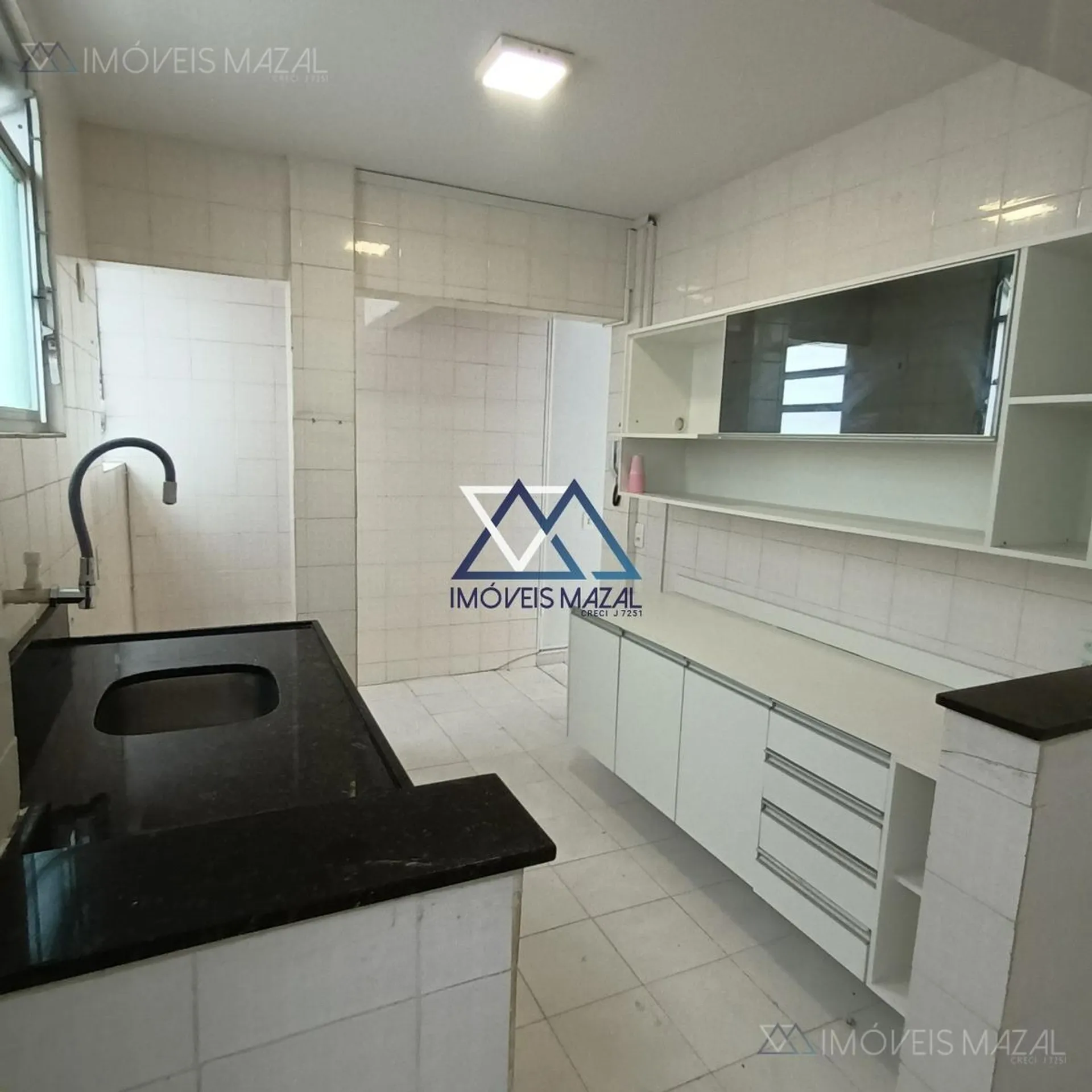 Apartamento de 170 m² con 2 dormitorios y jardín privado — photo 2