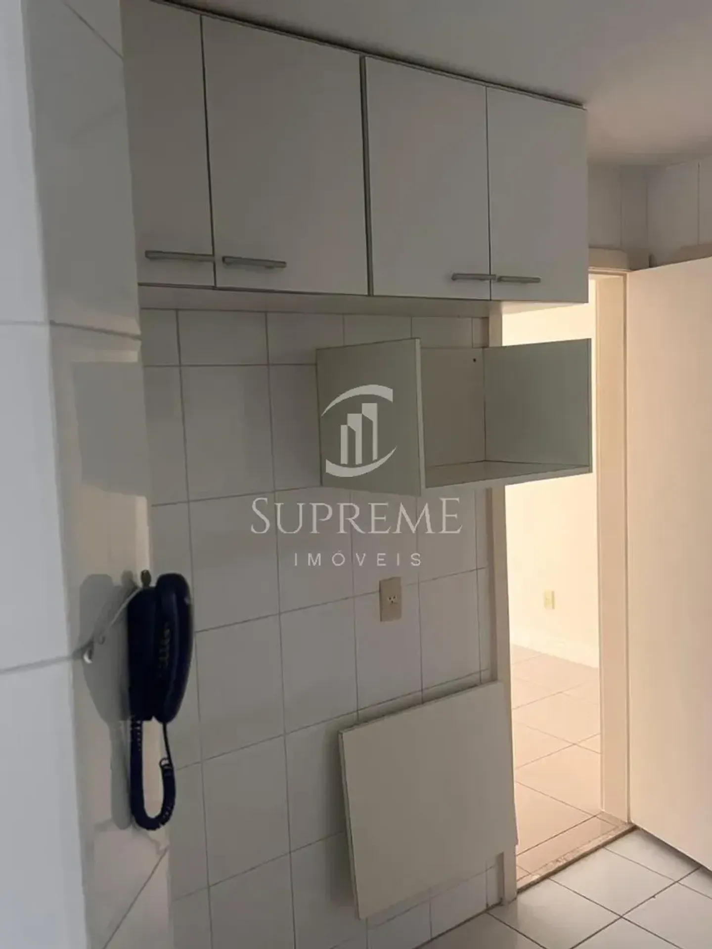 Jacuzzi in a 3-bedroom apartment, 119 m² — photo 13