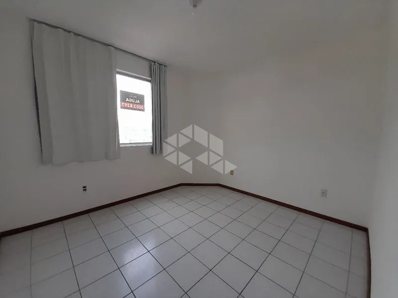 2-bedroom apartment with a closed kitchen and balcony — photo 20