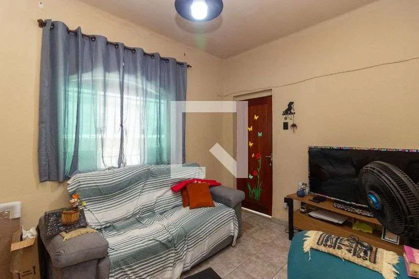 Rental house with 2 bedrooms and 2 bathrooms — photo 3