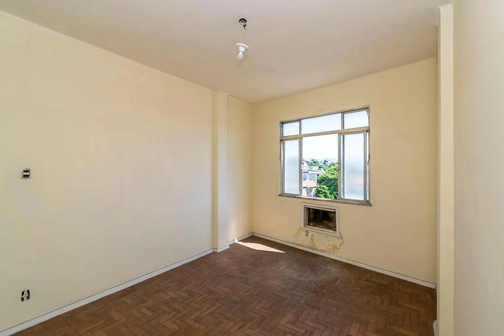 Unfurnished apartment with 2 bedrooms and 1 parking space — photo 35