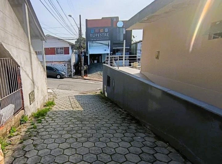 1-bedroom apartment kitnet with no parking, 35 m²