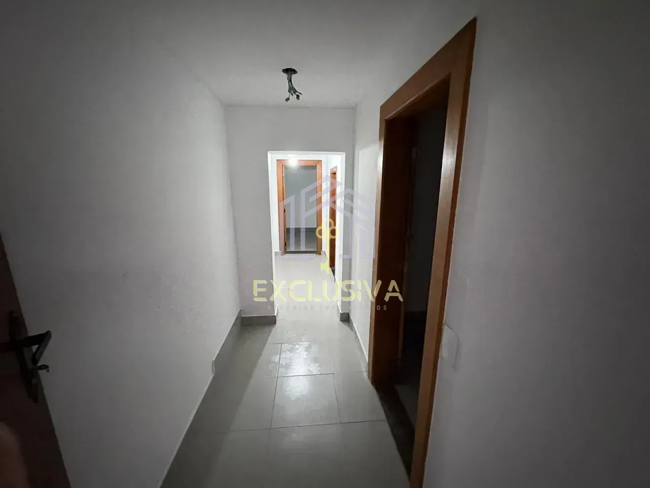 Triplex house with 5 bedrooms and 5 bathrooms — photo 15
