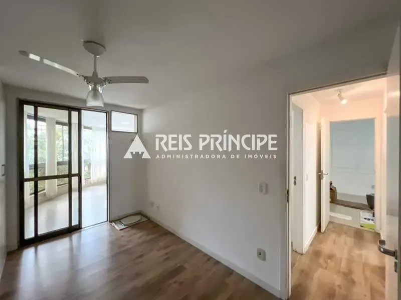 3-bedroom apartment with 3 bathrooms and 2 parking spots — photo 14