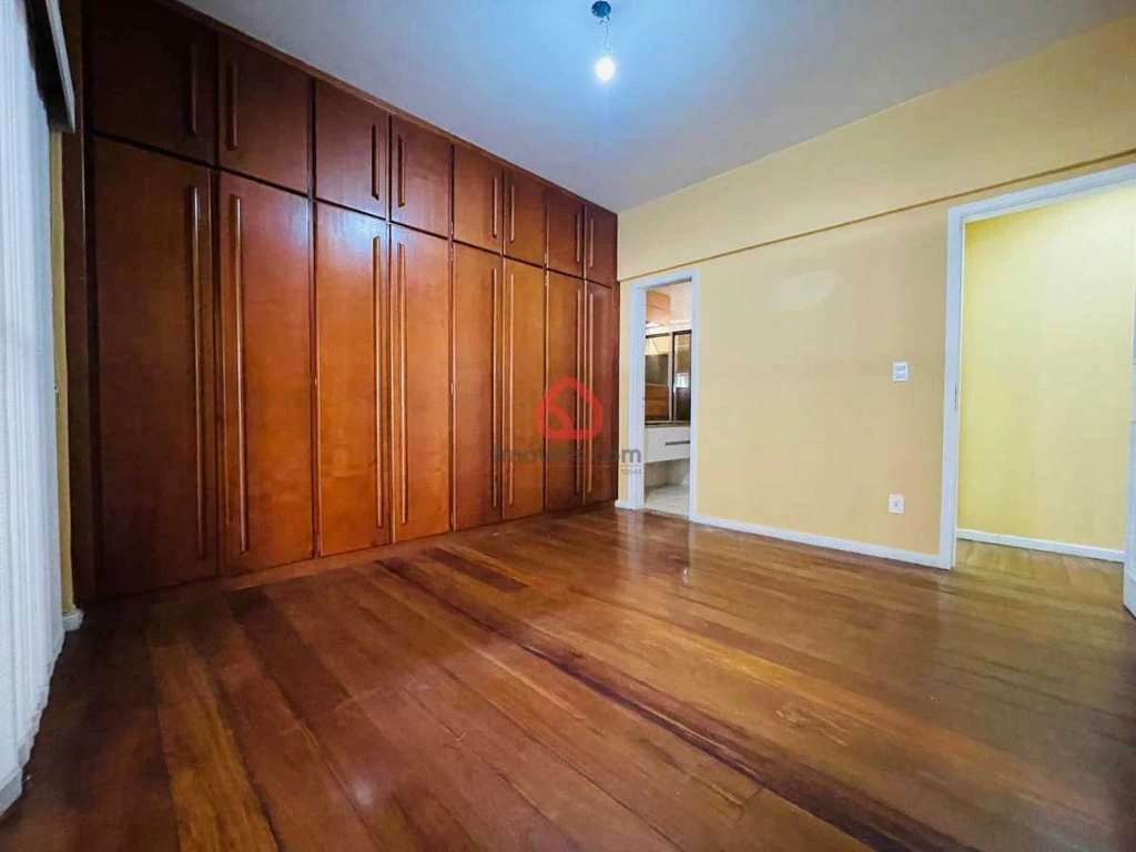 Apartamento de 200 m² com 4 quartos e 2 vagas — photo 6