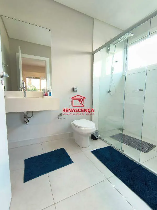 Меблированный дом с 4 спальнями-сюитами и садом 502 м² — photo 10