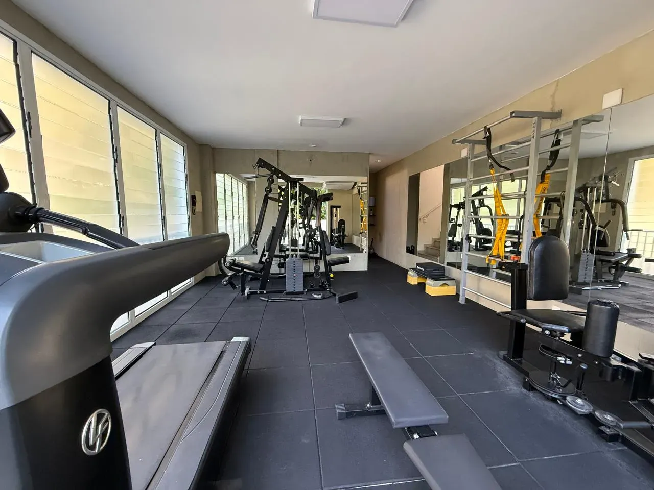 Furnished 470 m² house with 4 en-suite bedrooms and pool — photo 4