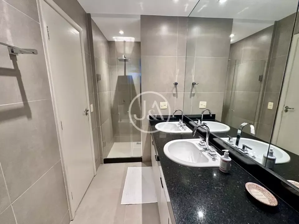 Apartamento amueblado con 3 dormitorios y cocina abierta — photo 5