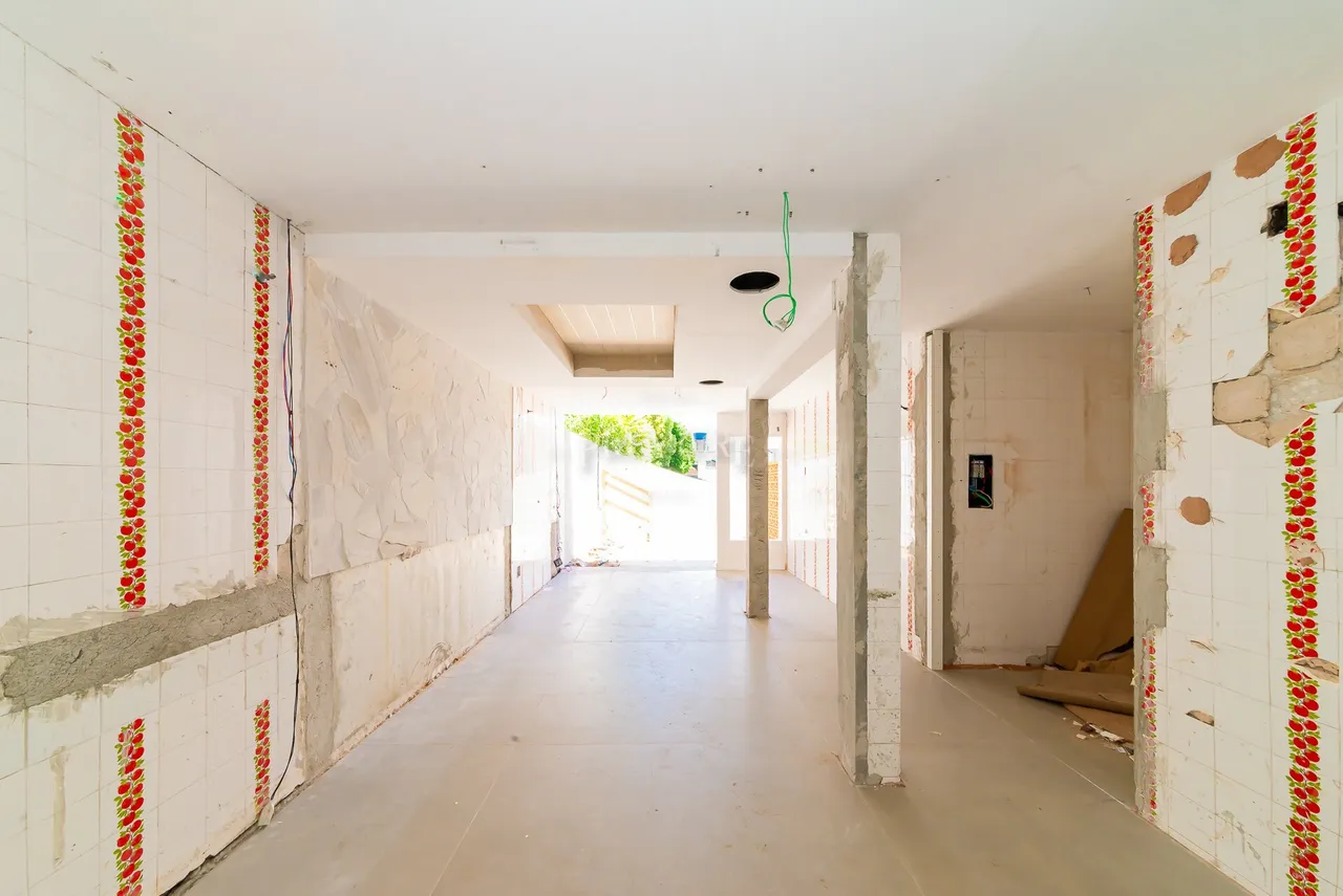 House for rent with 1 bedroom and 5 bathrooms, needs renovation — photo 16