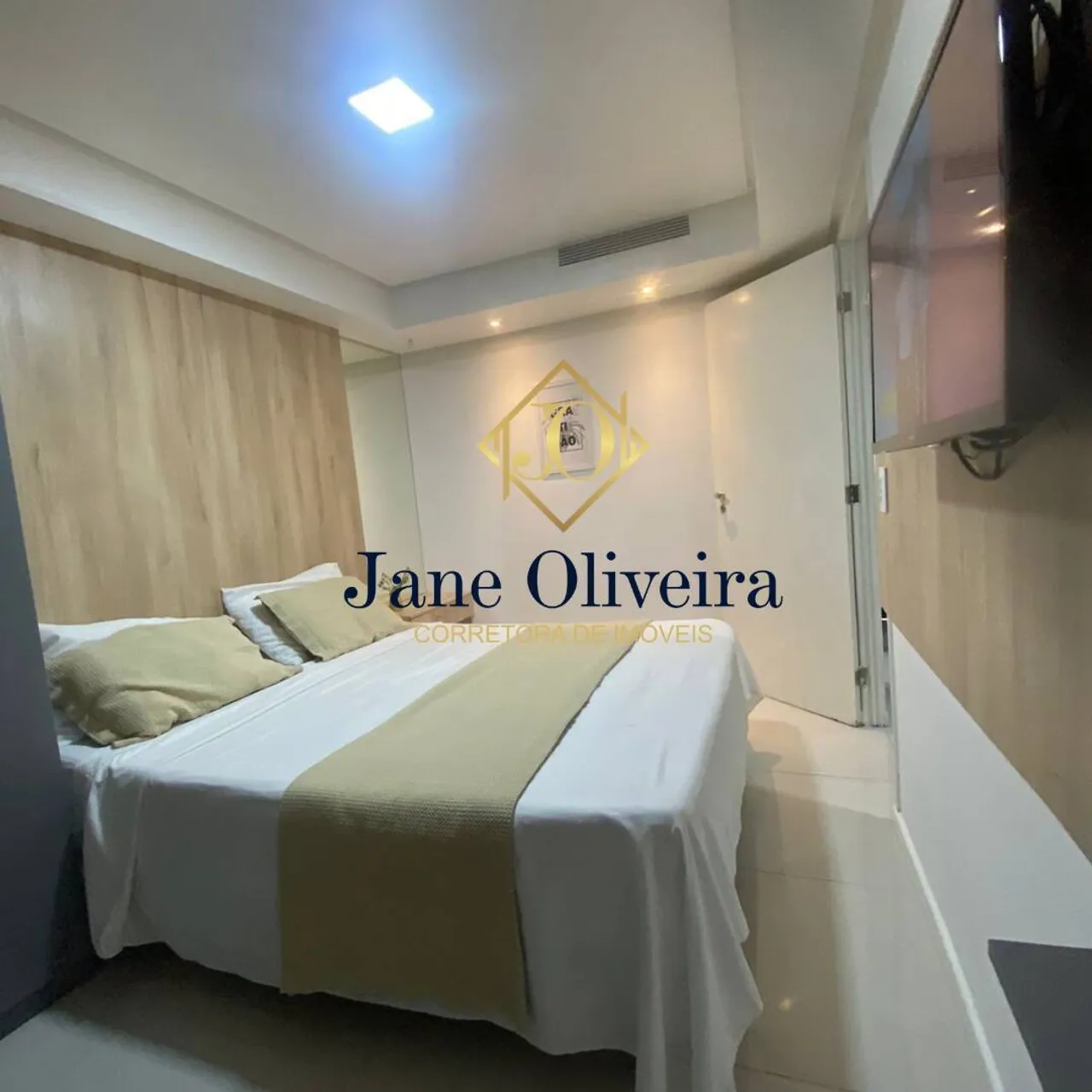 Furnished 1-bedroom apartment with open-plan kitchen — photo 16