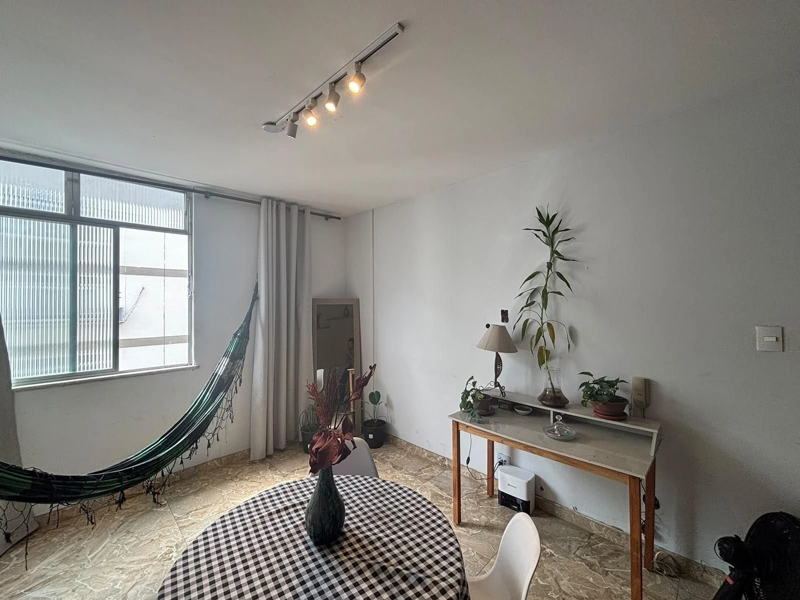 Furnished apartment, 79 m², with a private pool — photo 17