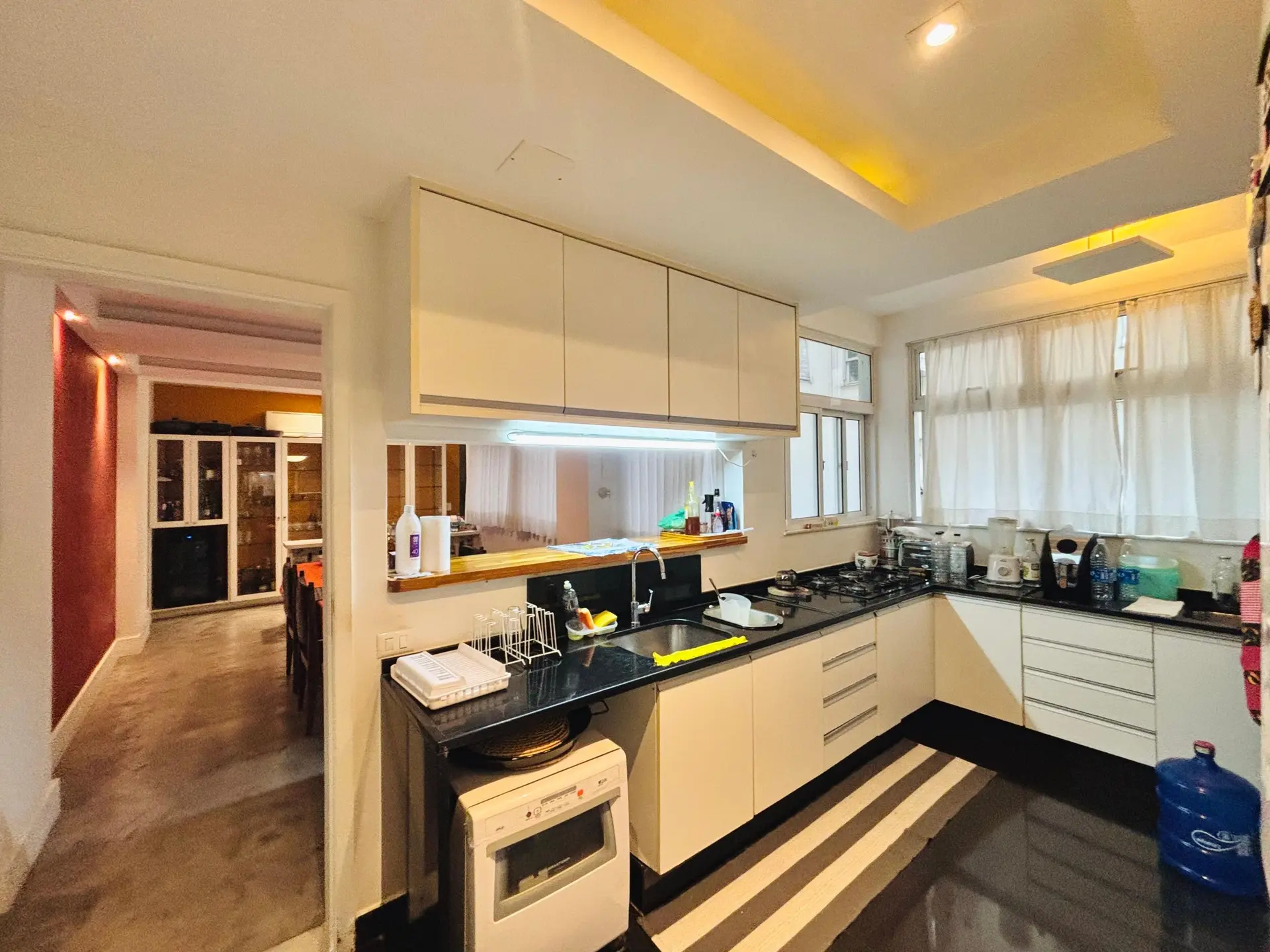 3-bedroom apartment with a home office in Rio de Janeiro — photo 10