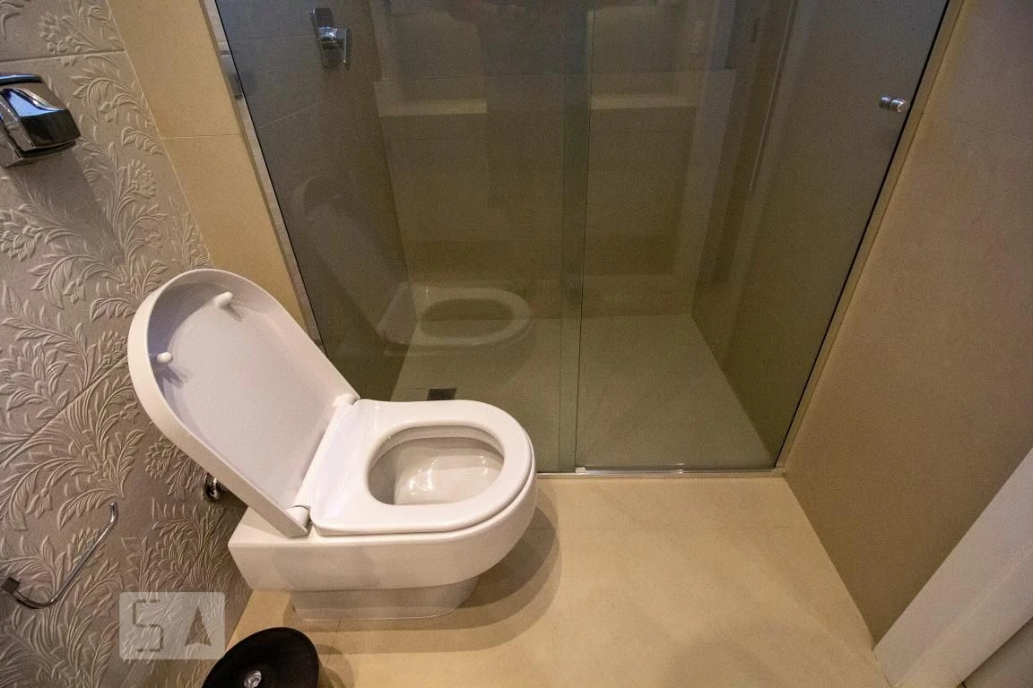 Apartamento de 4 quartos com janelas do piso ao teto, Centro — photo 46