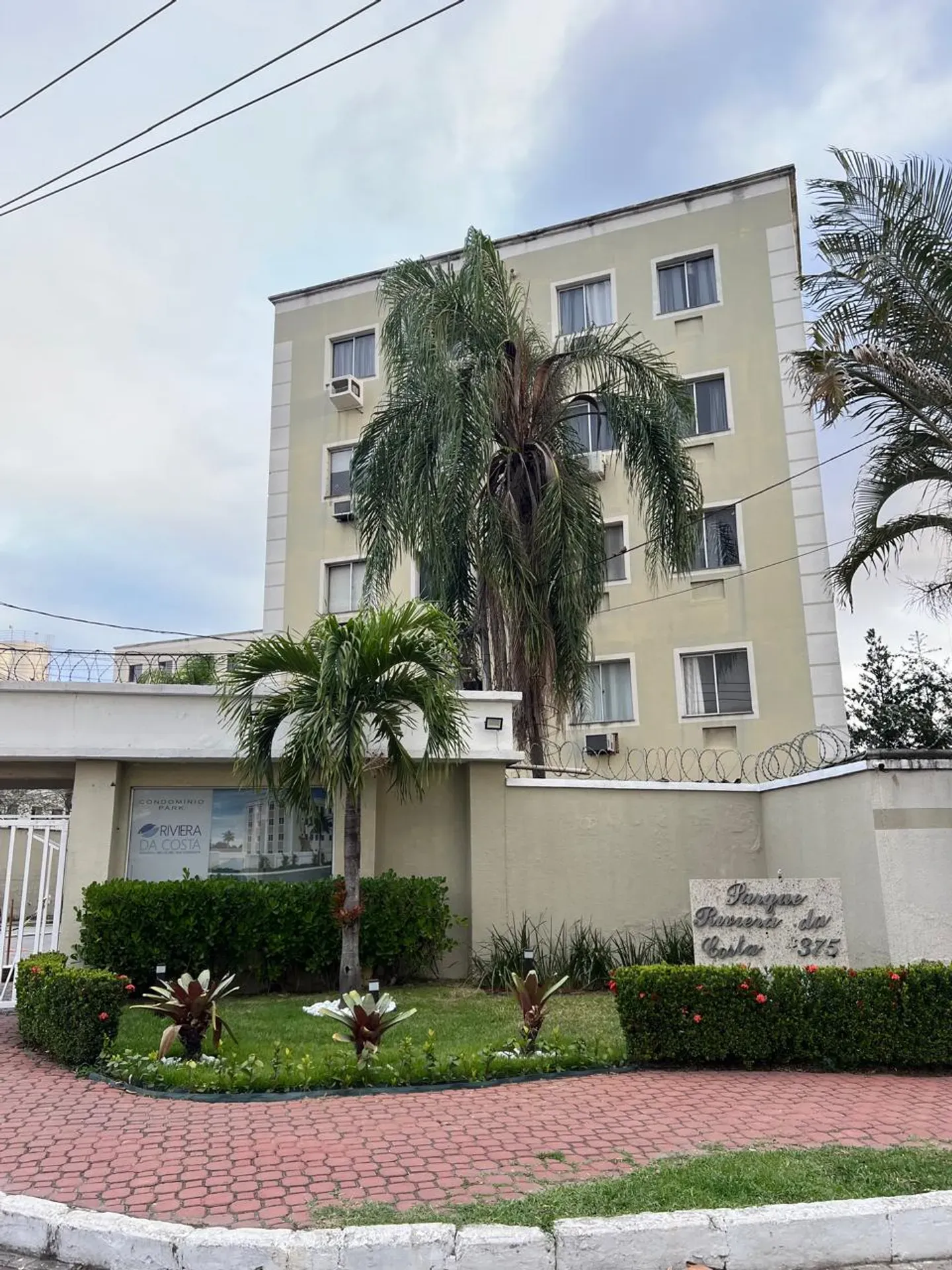 Apartamento mobiliado de 2 quartos em condomínio com piscina — photo 24