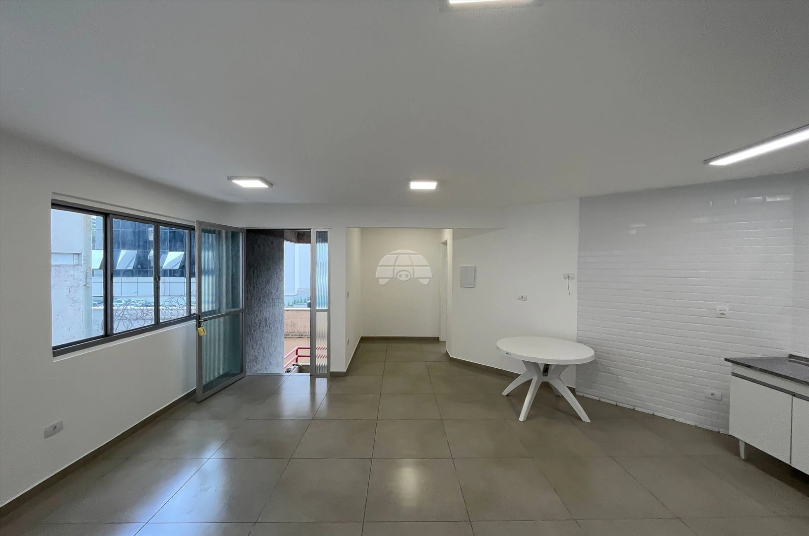 Home office in a one-bedroom apartment, 93 m² — photo 5
