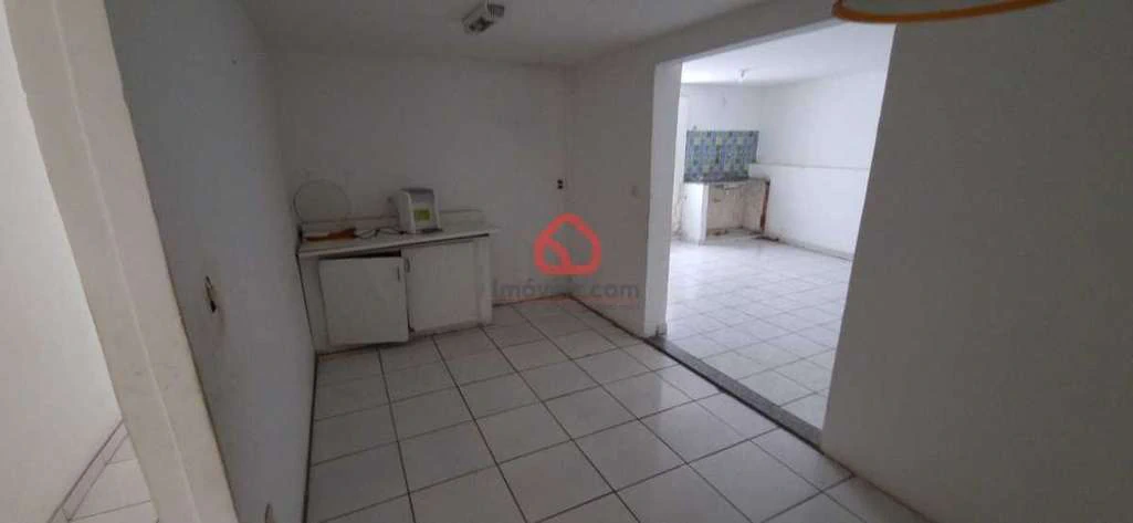 3-bedroom apartment with balcony and 1 parking space — photo 2